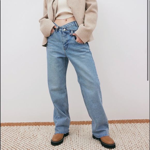 Source Unknown- Criss Cross Boyfriend Jeans - Picture 11 of 11